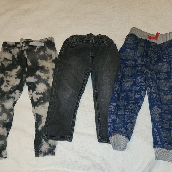 Stylish Kids Bottoms Set - Black, Gray, Blue - Picture 1 of 6